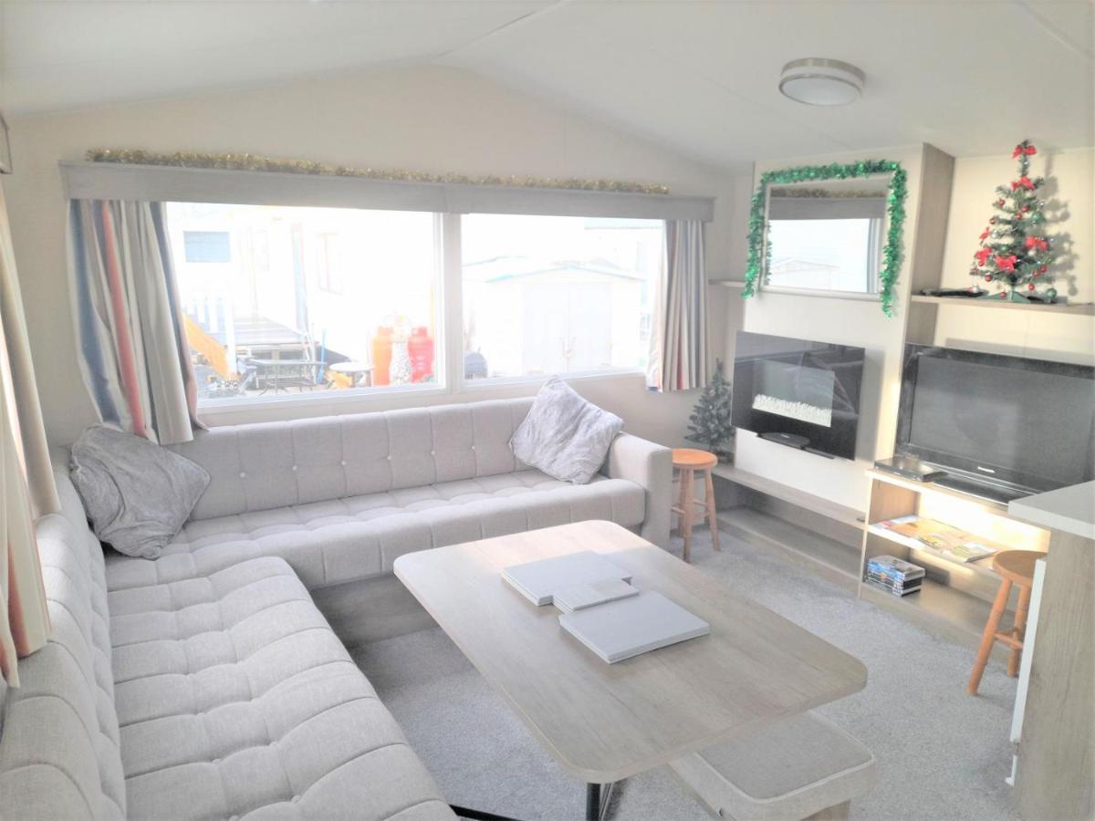 3 Bedroom Modern Caravan Sleeps Up To 8 Millom Zewnętrze zdjęcie
