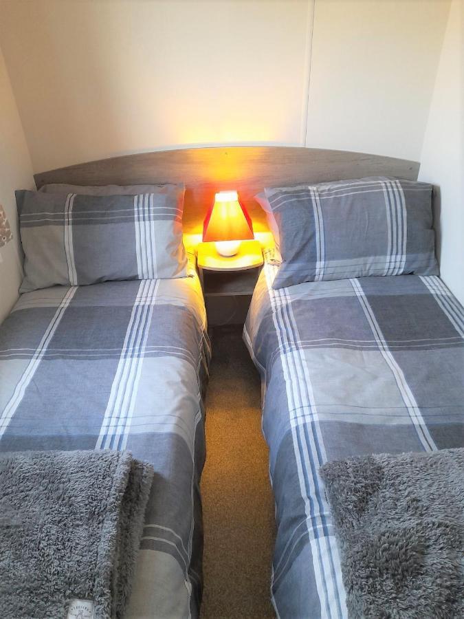 3 Bedroom Modern Caravan Sleeps Up To 8 Millom Zewnętrze zdjęcie