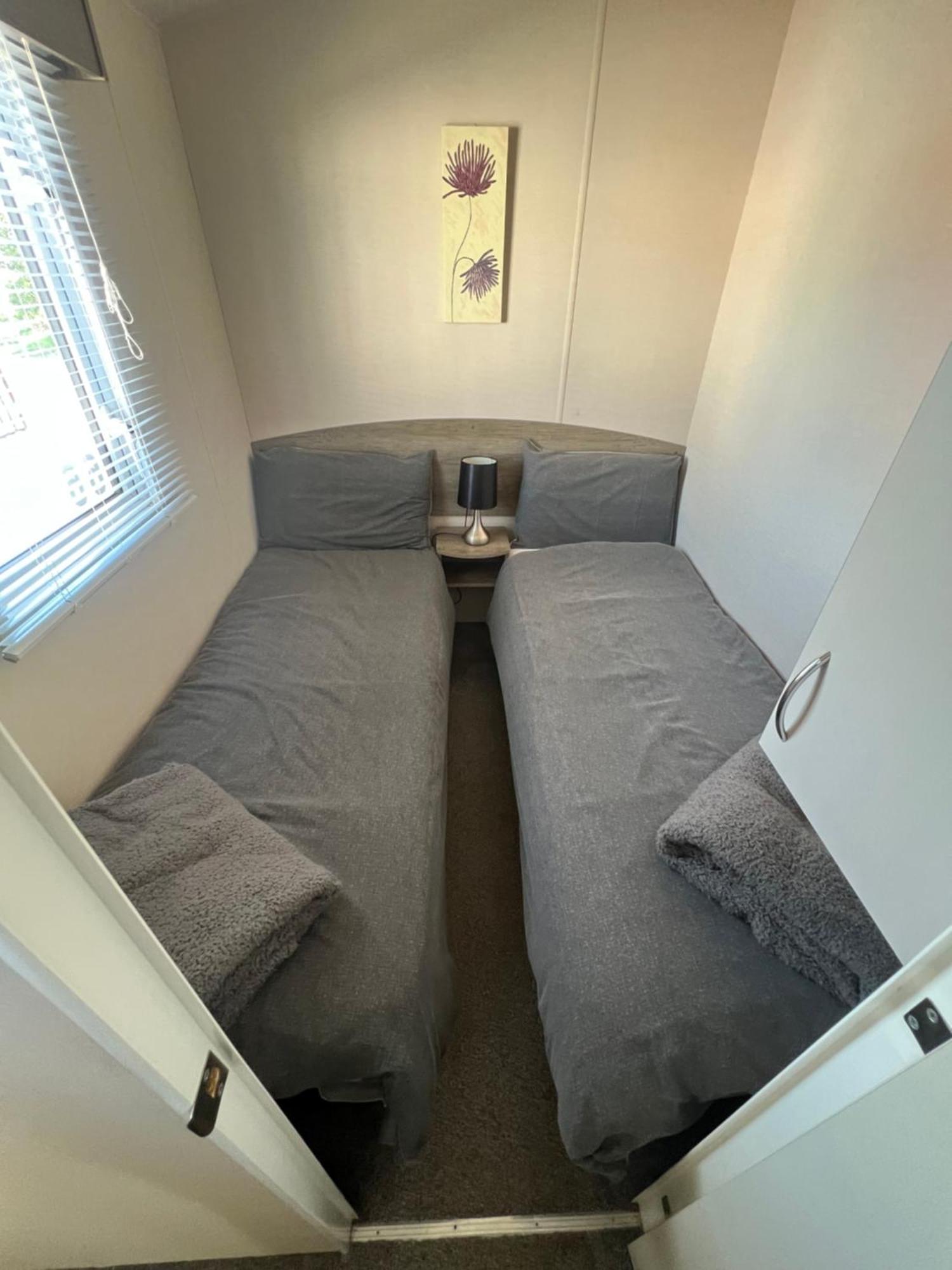 3 Bedroom Modern Caravan Sleeps Up To 8 Millom Zewnętrze zdjęcie