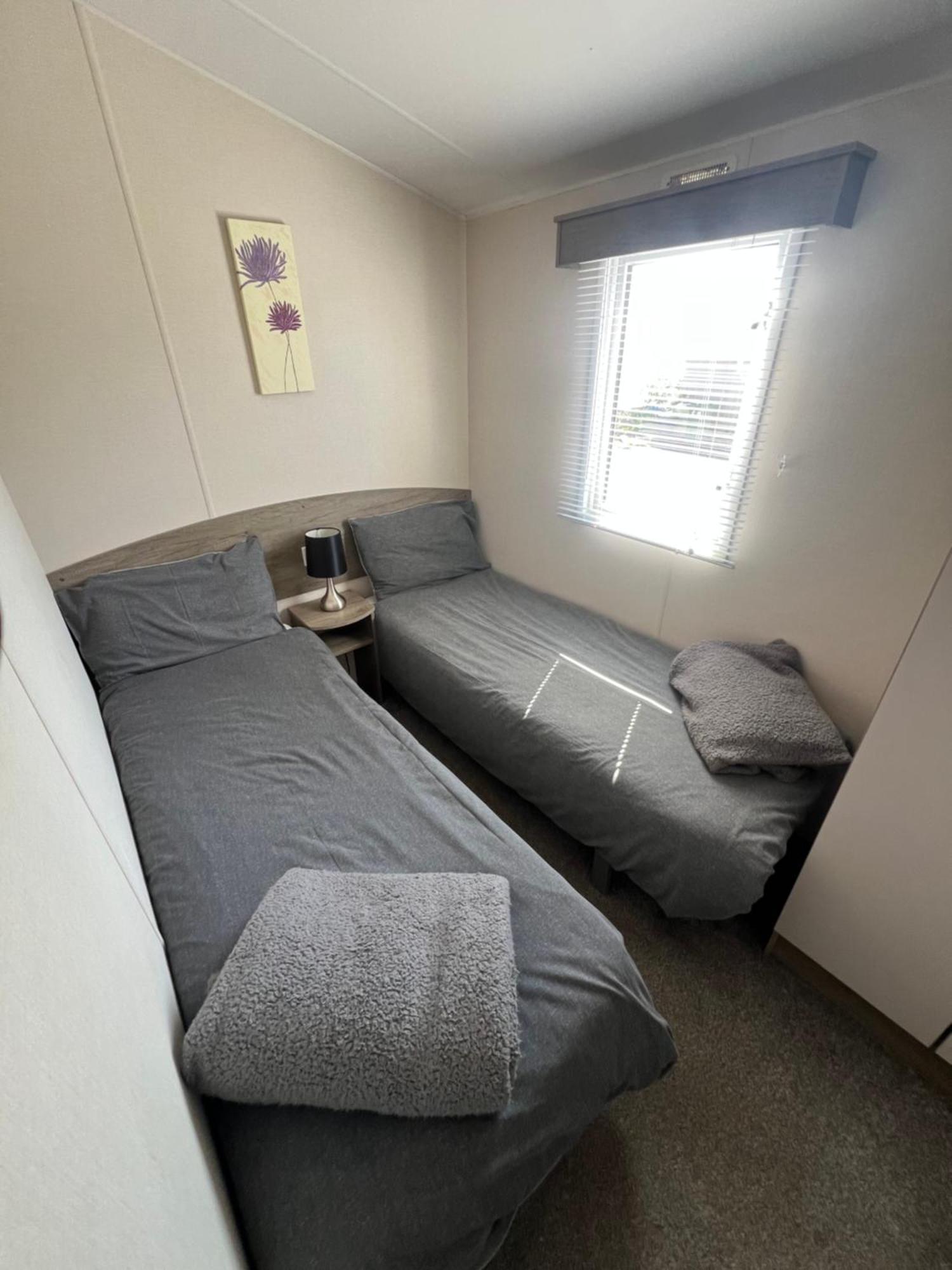 3 Bedroom Modern Caravan Sleeps Up To 8 Millom Zewnętrze zdjęcie